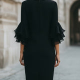 Rochie Neagră cu Mâneci Sheer cu Volane