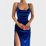 Gabriela | Rochie din catifea cu fante pe laterale