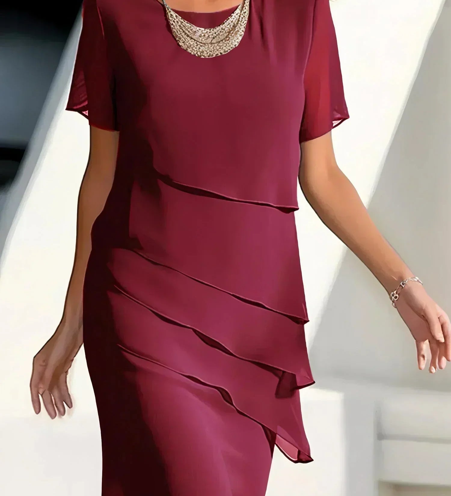 Juna – Rochie Midi din Chiffon Stratificată, Feminină și Elegantă