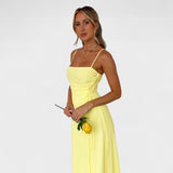 Flossie | Rochie maxi cu volan lateral de culoare galbenă