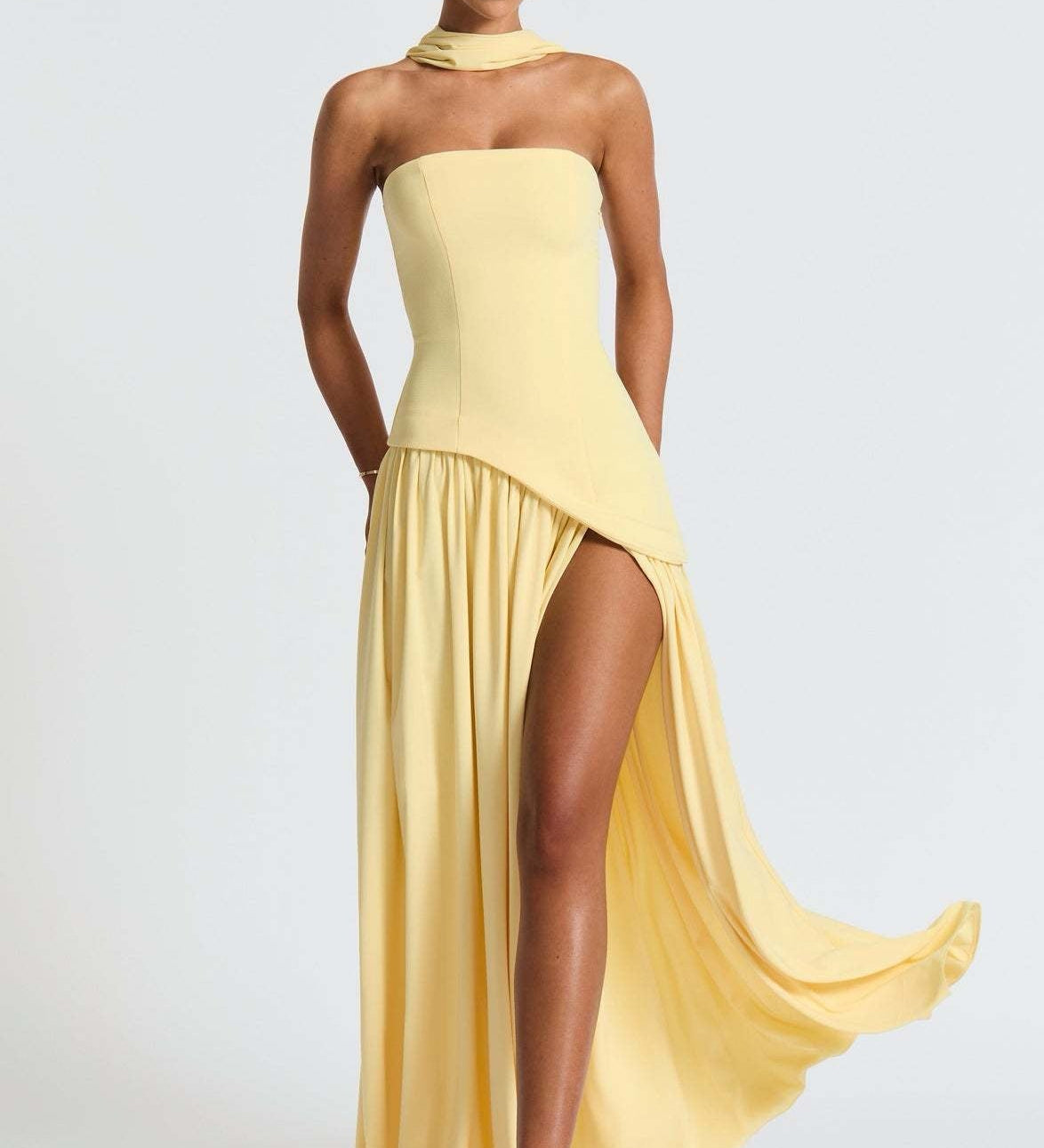 Beatriz | Rochie elegantă cu croieli frumoase
