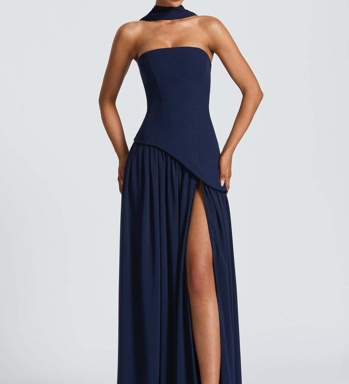 Beatriz | Rochie elegantă cu croieli frumoase