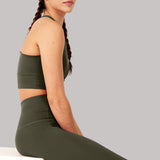 Katrin | Pantaloni Elevate 7/8 cu talie înaltă, culoare verde măslin